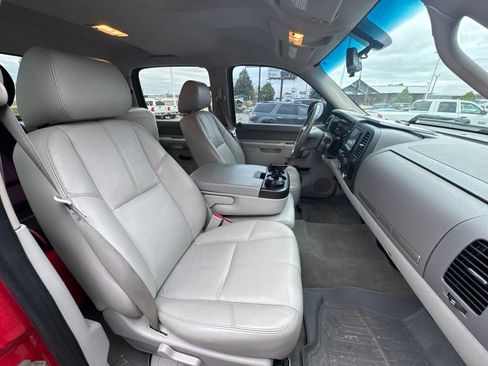 Used 2010 GMC Sierra 2500 SLE AWD/4WD image 13