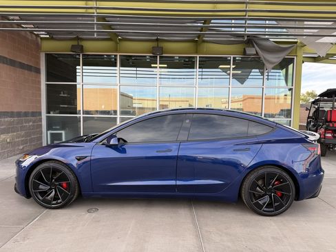 Used 2024 Tesla Model 3 Performance image 7