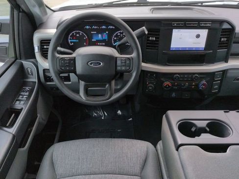 Used 2024 Ford F250 XL w/ STX Appearance Package AWD/4WD image 16