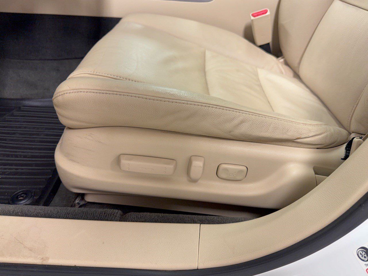 Used 2012 Acura TL FWD image 16