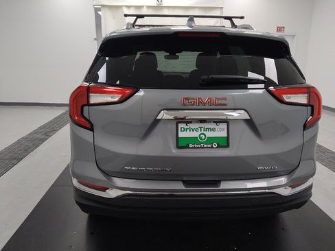 Used 2023 GMC Terrain SLT w/ Tech Package AWD/4WD image 6