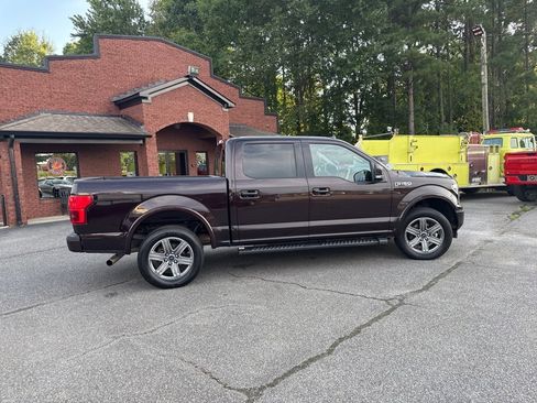 Used 2018 Ford F150 Lariat w/ Equipment Group 502A Luxury image 14