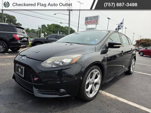 Used 2013 Ford Focus ST FWD image 1