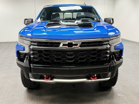 New 2026 Chevrolet Silverado 1500 ZR2 image 9