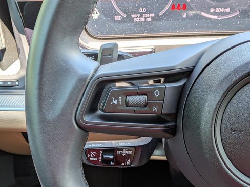Certified 2025 Porsche Cayenne Coupe AWD/4WD image 8