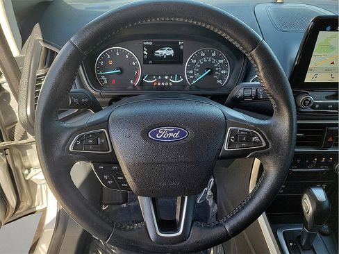 Used 2018 Ford EcoSport SE w/ SE Convenience Package image 16