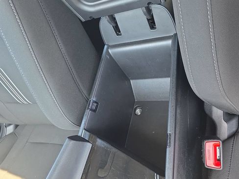 Used 2025 Hyundai Elantra SEL FWD image 22