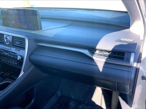 Used 2022 Lexus RX 350L Premium w/ Premium Package image 19