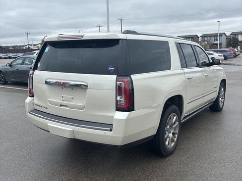 Used 2015 GMC Yukon XL Denali w/ Touring Package AWD/4WD image 6