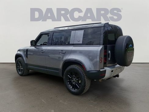 Used 2022 Land Rover Defender 110 S AWD/4WD image 4