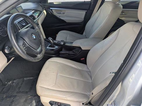 Used 2018 BMW 330i Sedan image 17