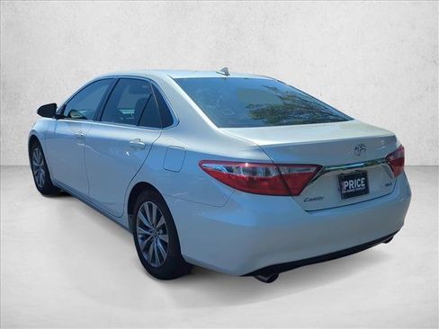 Used 2016 Toyota Camry XLE w/ Advanced Technology Package FWD image 8