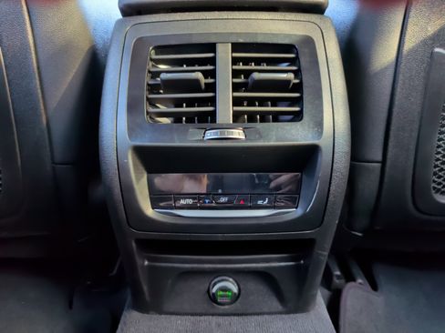 Used 2019 BMW X4 M40i w/ Driving Assistance Package image 35