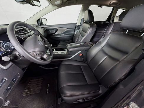 Used 2024 Nissan Murano SV image 11