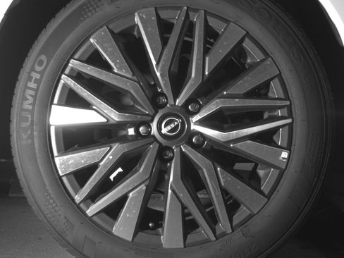 Used 2025 Nissan Altima 2.5 SV image 15