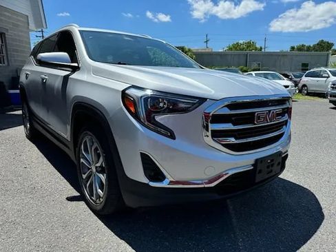 Used 2019 GMC Terrain SLT w/ Preferred Package AWD/4WD image 6