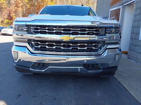 Used 2017 Chevrolet Silverado 1500 LTZ w/ Sport Package image 9