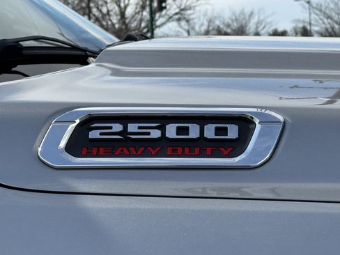 Used 2019 RAM 2500 Laramie image 19