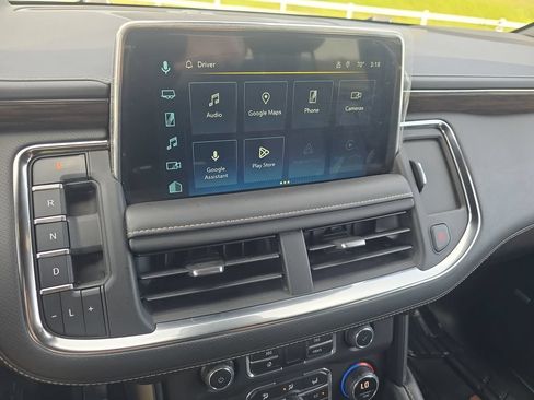 Used 2023 Chevrolet Tahoe Premier AWD/4WD image 21