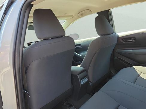 Used 2023 Toyota Corolla LE FWD image 9