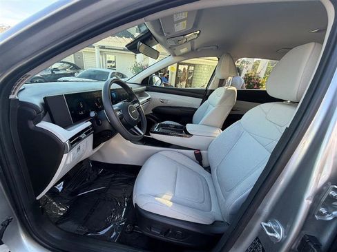 Used 2025 Hyundai Tucson Blue AWD/4WD image 7