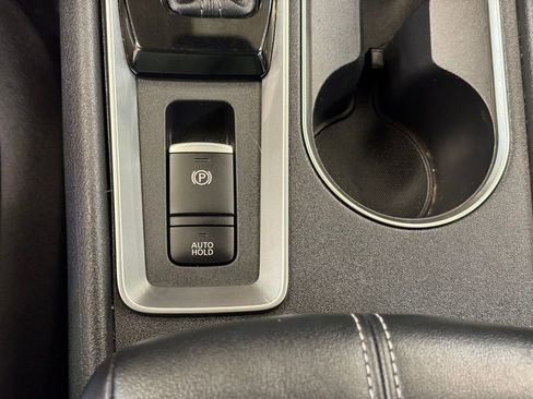 Used 2019 Nissan Altima 2.5 SV image 33