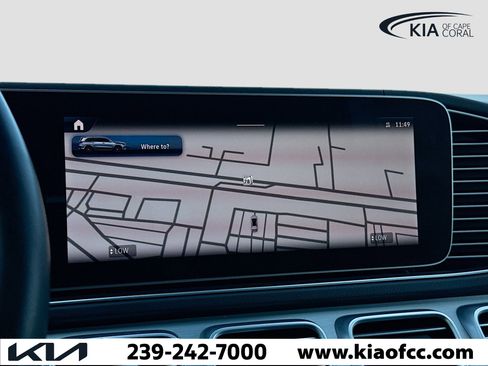 Used 2025 Mercedes-Benz GLS 450 4MATIC image 35