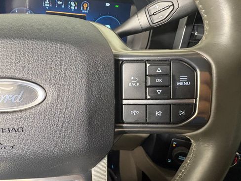 Used 2025 Ford F350 Platinum w/ Platinum Plus Package AWD/4WD image 21