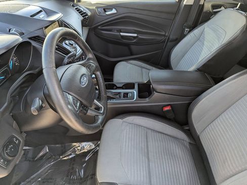 Used 2017 Ford Escape Titanium image 20