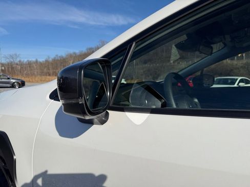 Certified 2025 Subaru Crosstrek 2.0i Premium image 10