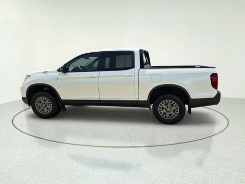 Used 2023 Honda Ridgeline Black Edition image 3