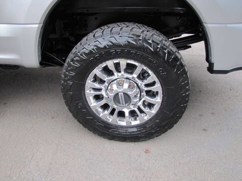 Used 2022 Ford F350 XLT w/ XLT Premium Package image 31