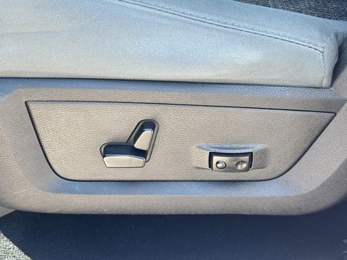 Used 2019 RAM 1500 Big Horn AWD/4WD image 17