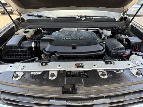 Used 2019 Chevrolet Colorado LT AWD/4WD image 28