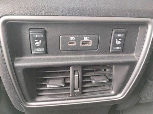 Used 2022 Nissan Murano Platinum w/ Cargo Package image 13