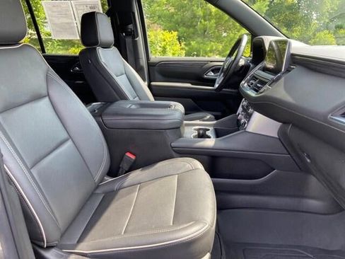 Used 2022 GMC Yukon SLT w/ SLT Premium Package AWD/4WD image 27