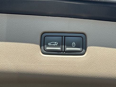 New 2026 Genesis GV70 2.5T Advanced AWD/4WD image 19