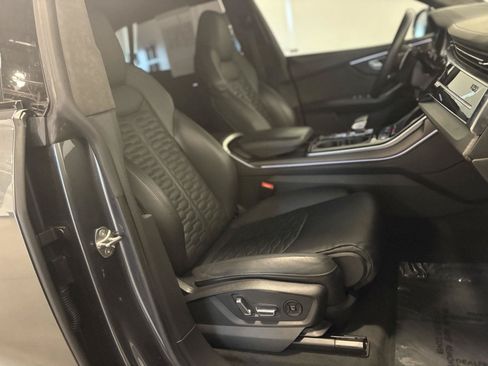 Used 2022 Audi RS Q8 AWD/4WD image 57