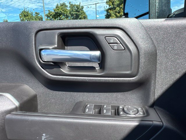 New 2026 Chevrolet Silverado 2500 Custom w/ Custom Value Package AWD/4WD image 19