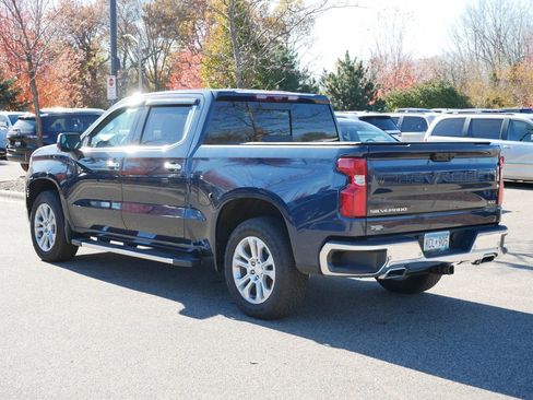 Used 2022 Chevrolet Silverado 1500 LTZ w/ LTZ Premium Package image 3