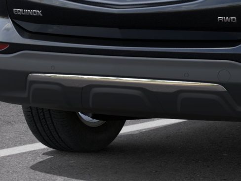 Used 2024 Chevrolet Equinox LT image 38