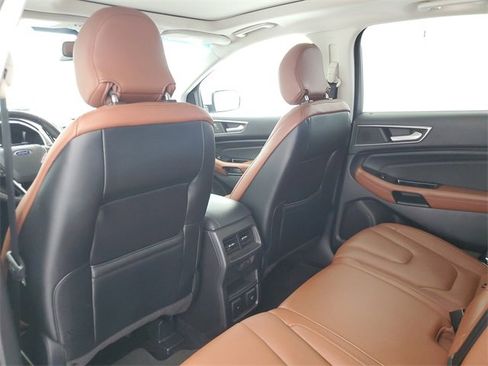 Used 2015 Ford Edge Titanium w/ Equipment Group 302A image 14