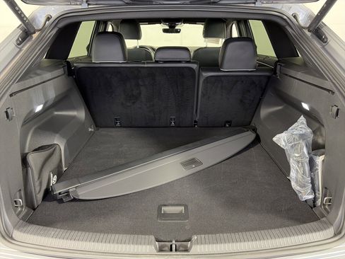 Used 2025 Volkswagen Atlas Cross Sport SEL Premium R-Line image 14