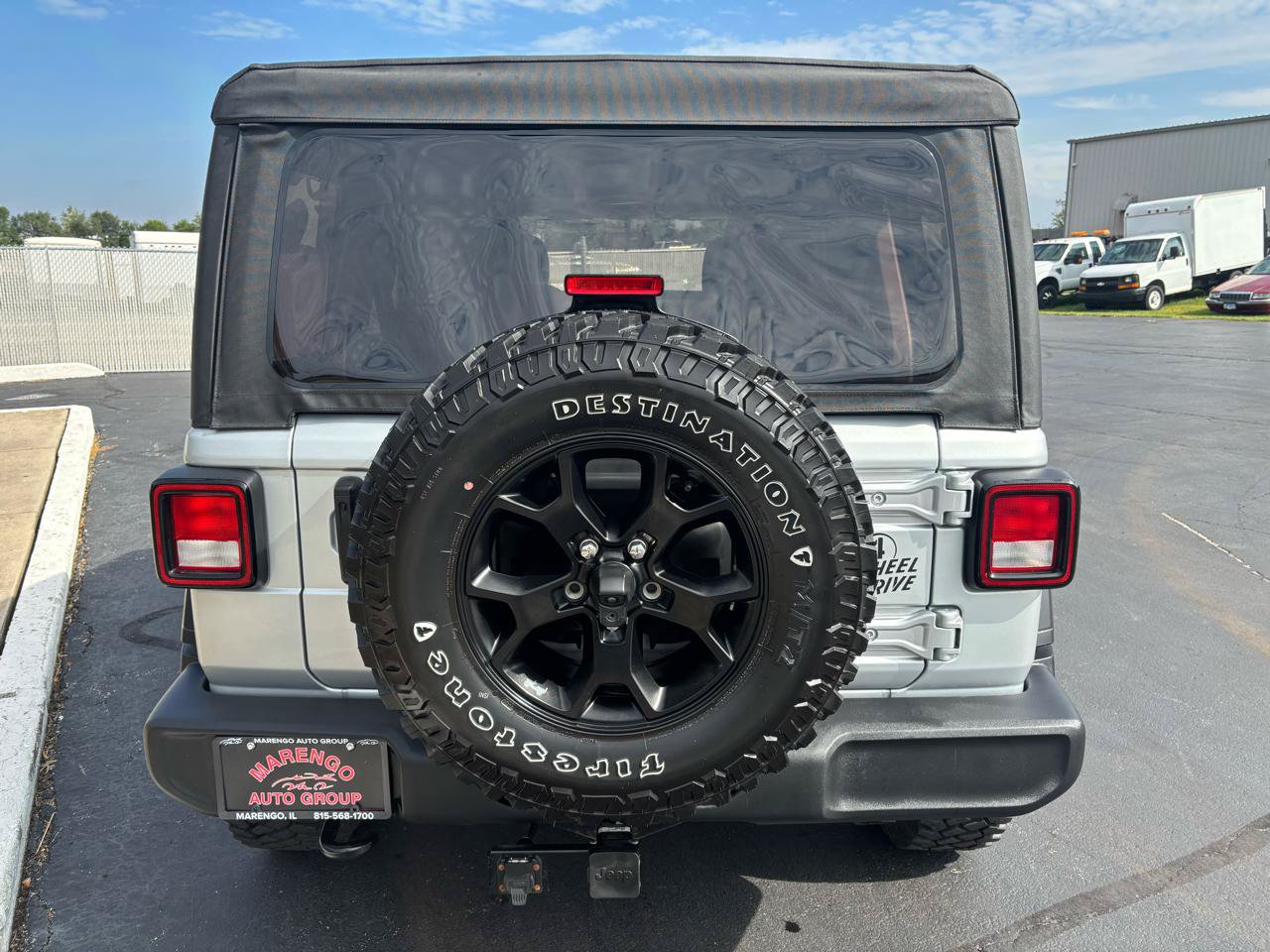 Used 2023 Jeep Wrangler Unlimited Sport AWD/4WD image 4