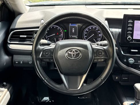 Used 2023 Toyota Camry SE w/ Convenience Package FWD image 23