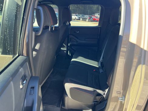 Used 2023 Nissan Frontier PRO-4X w/ Pro Convenience Package image 15
