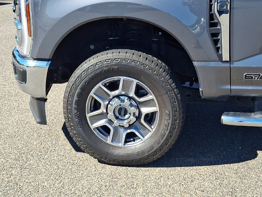 Used 2024 Ford F250 Lariat w/ FX4 Off-Road Package AWD/4WD image 8