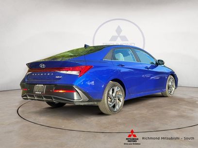 Used 2024 Hyundai Elantra Limited