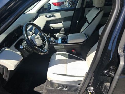 Used 2022 Land Rover Range Rover Velar S AWD/4WD image 4