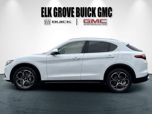 Used 2019 Alfa Romeo Stelvio Ti image 7